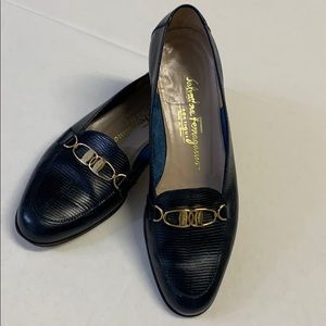 Salvatore Ferragamo boutique Loafers